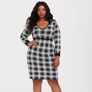Torrid Plaid Bodycon Sweater Dress Size 00